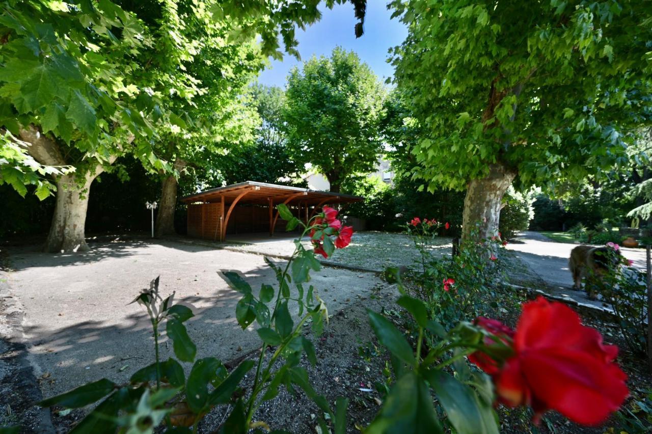 Bastide Beaudinard Acomodação com café da manhã Aubagne Exterior foto