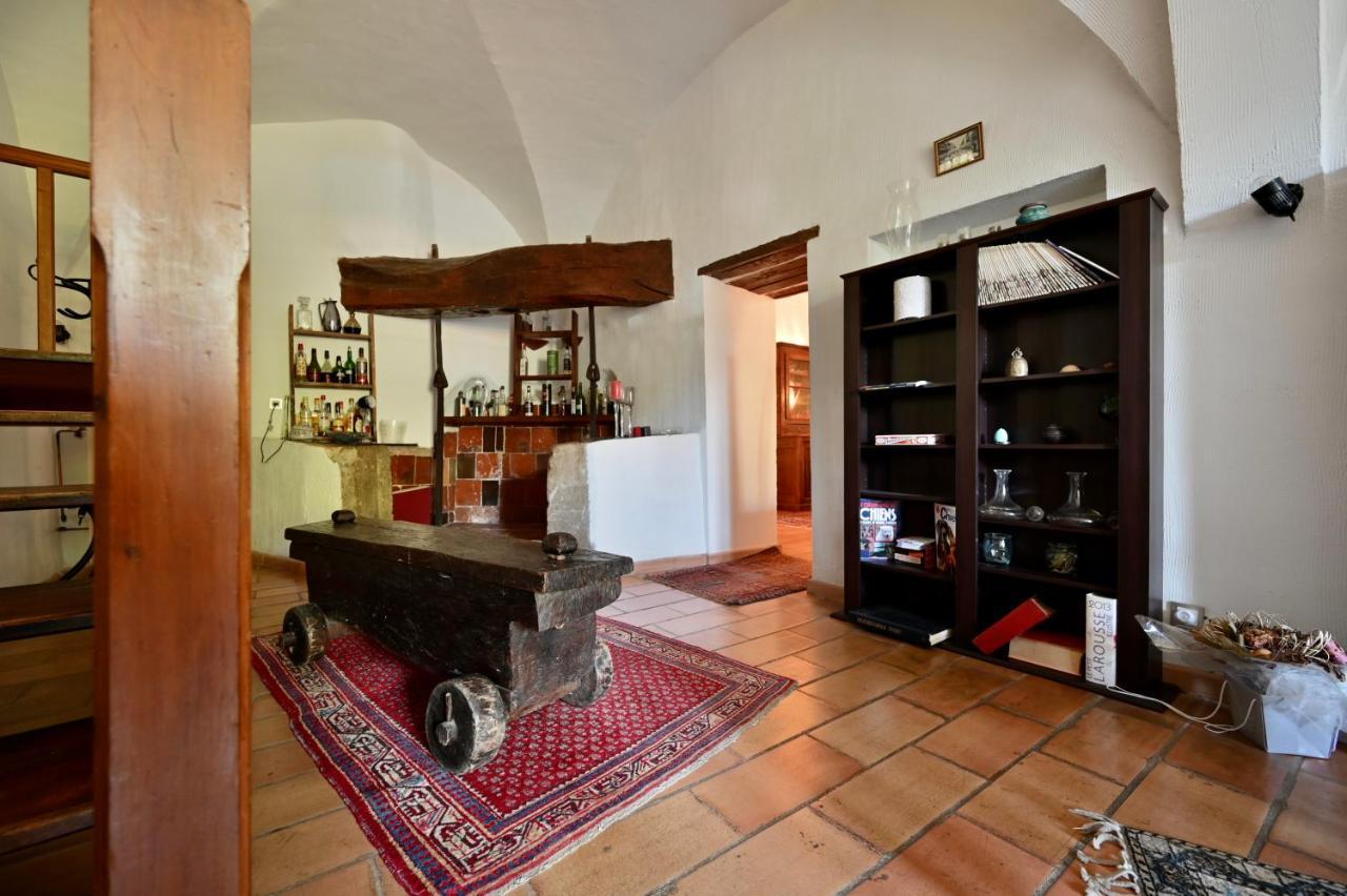 Bastide Beaudinard Acomodação com café da manhã Aubagne Exterior foto