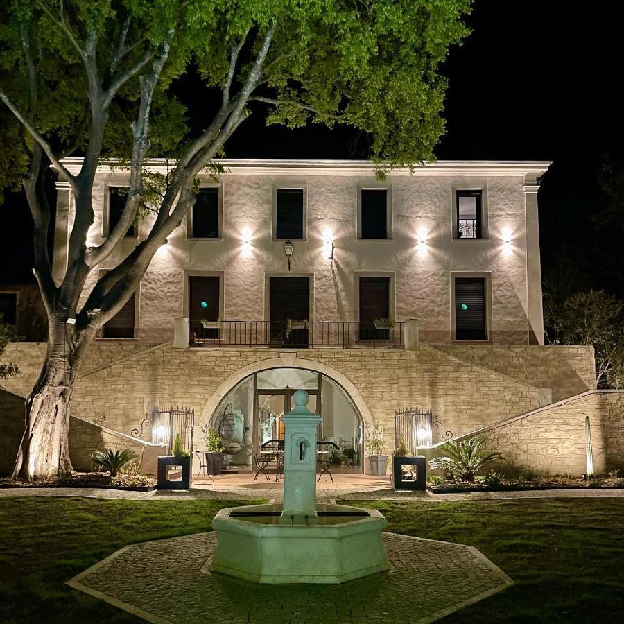 Bastide Beaudinard Acomodação com café da manhã Aubagne Exterior foto