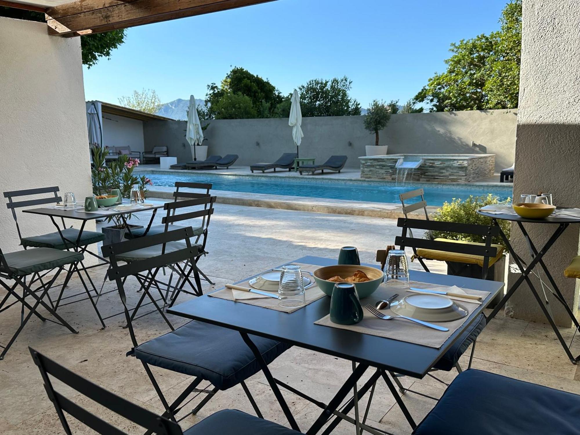 Bastide Beaudinard Acomodação com café da manhã Aubagne Exterior foto